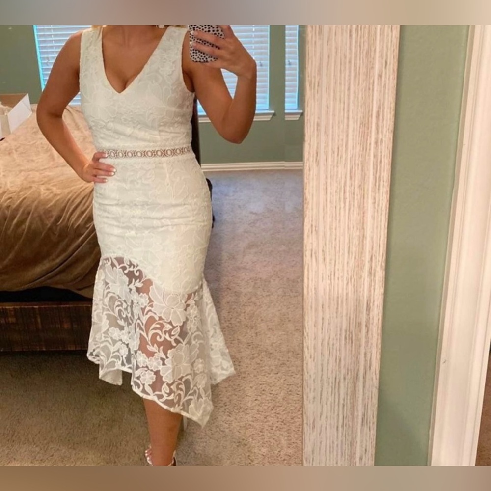 Jaus white dress